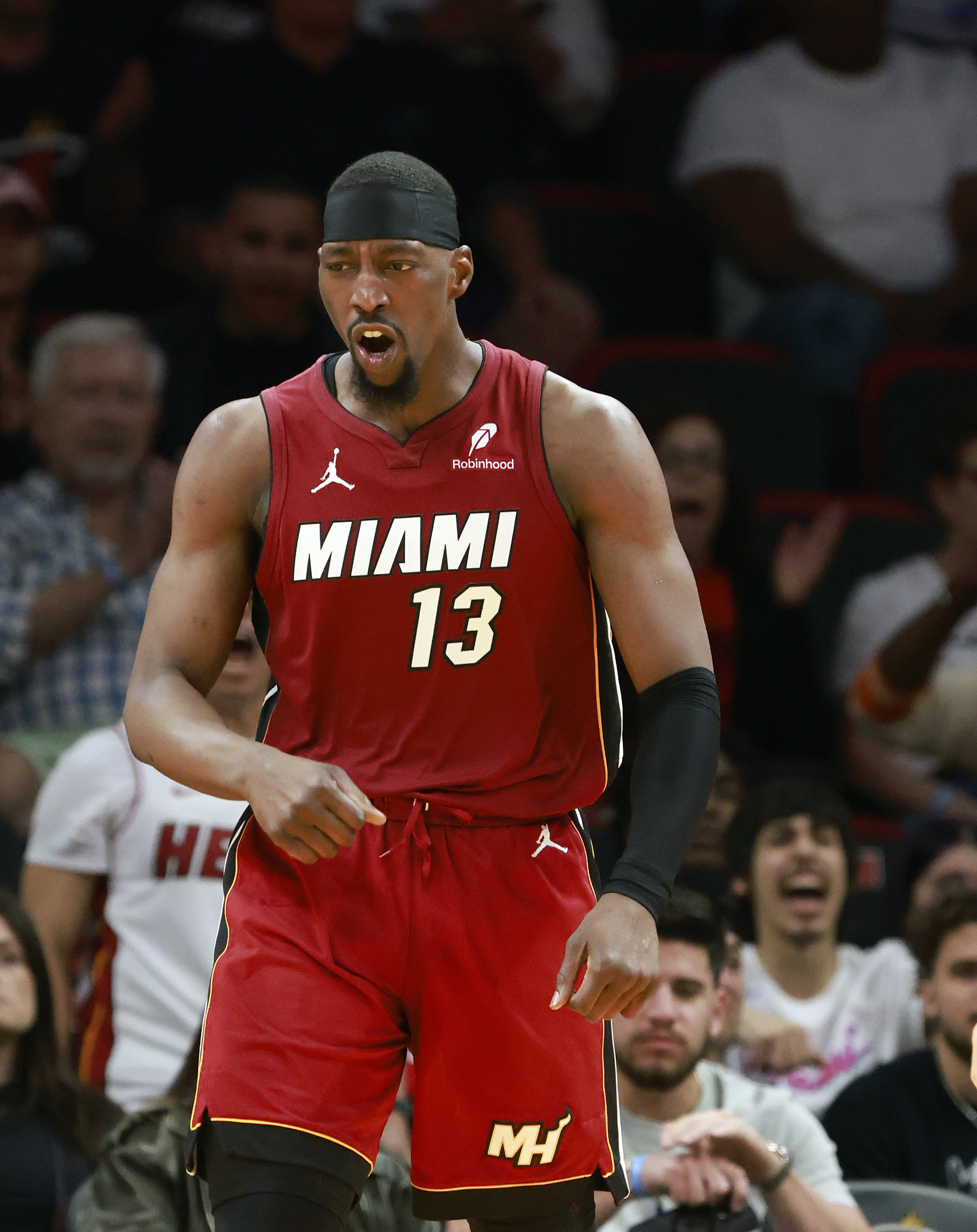 开云-麦坎茨：卢卡&amp;大帝&amp;米球70分都是堂堂正正拿的 科比也没故意要球